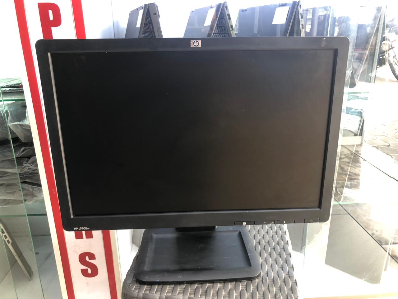 Hp 19 inch Monitor
