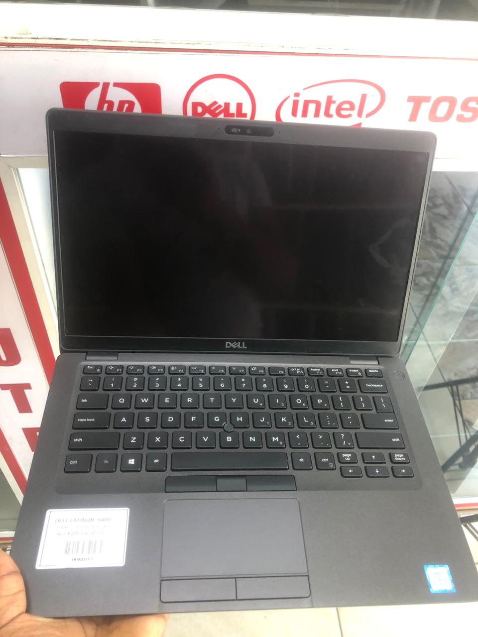 Dell latitude 5400 Touch screen  Core i5 8th gen 8gb ram 256gb ssd Windows 11pro