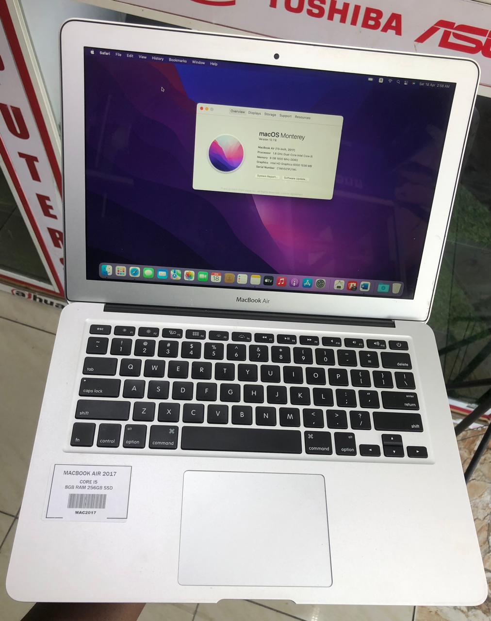 Apple MacBook Air 2017 – Core i5 | 8GB RAM | 256GB SSD