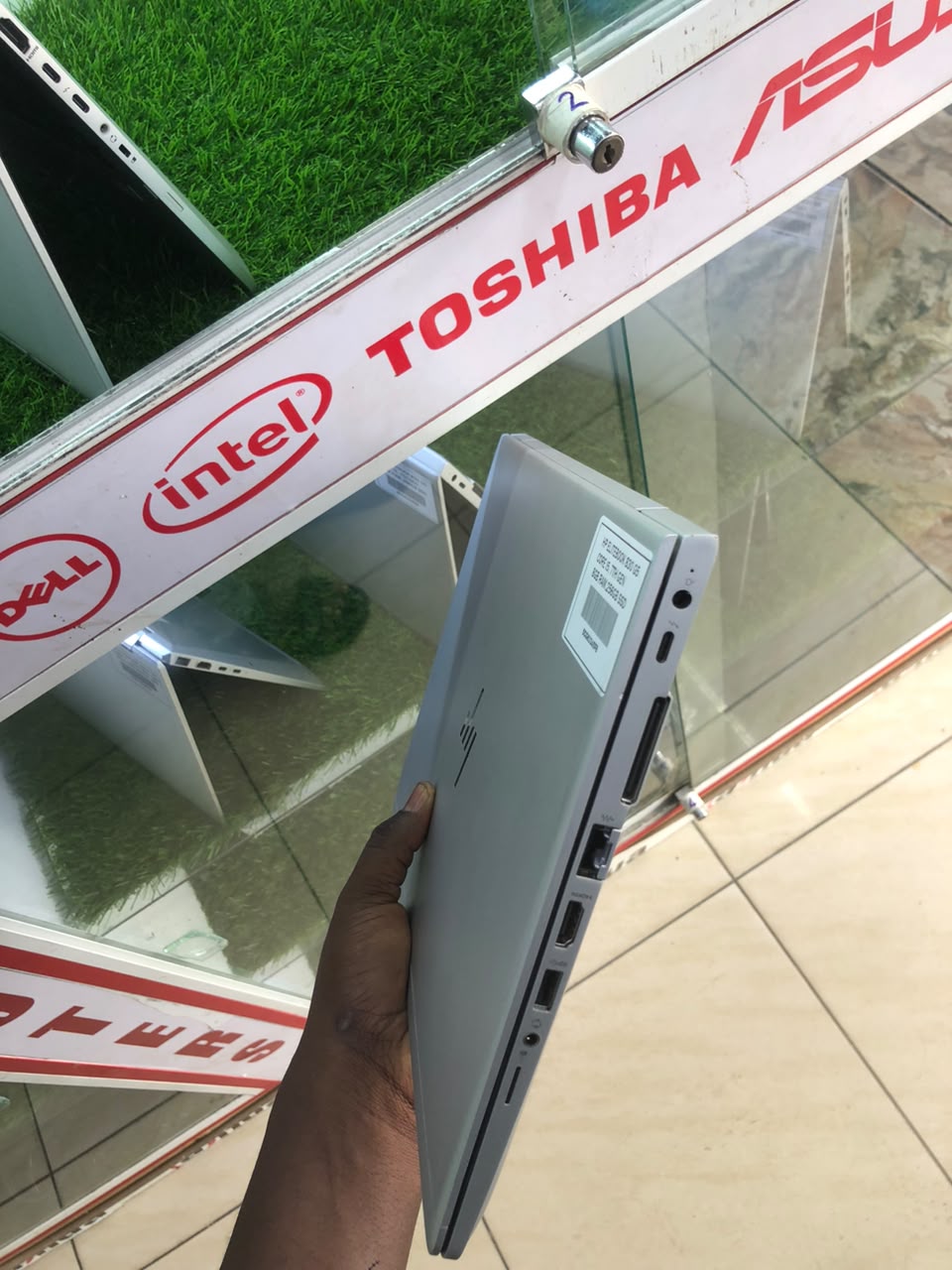 HP EliteBook 830 G5 | Core i5 7th Gen | 8GB RAM | 256GB SSD | 13.3-Inch Display | Windows 11 Pro | Office thumbnail 3