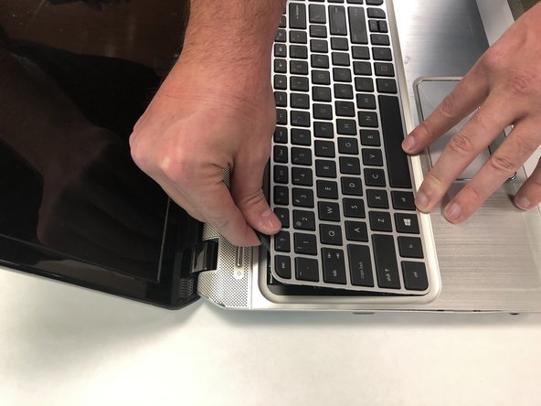 Laptop Keyboard Replacement – Type Like New Again ⌨️ 2